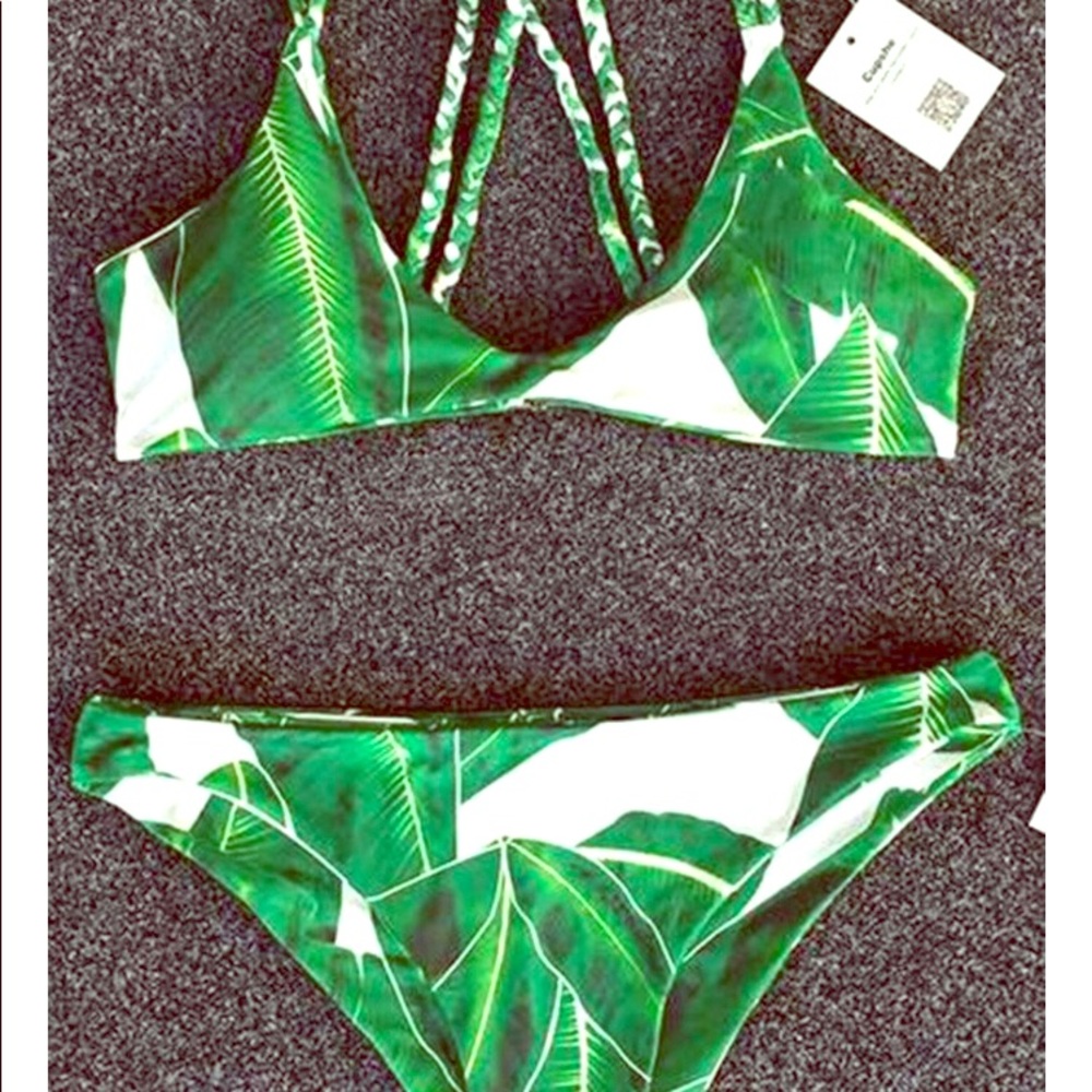 Cupshe Jade Leaves Bikini Set